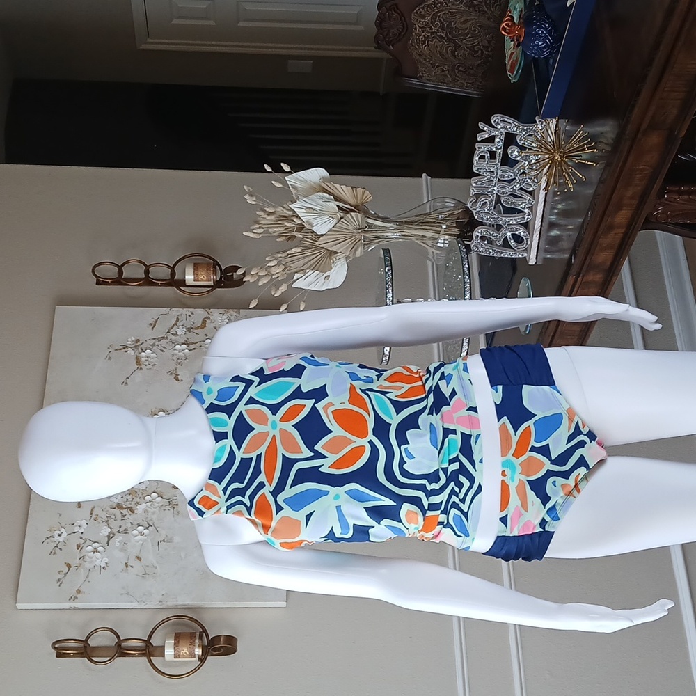 Women's Skechers Blue Floral 2 Pc Tankini Set Summer Travel Swimwear. Size M